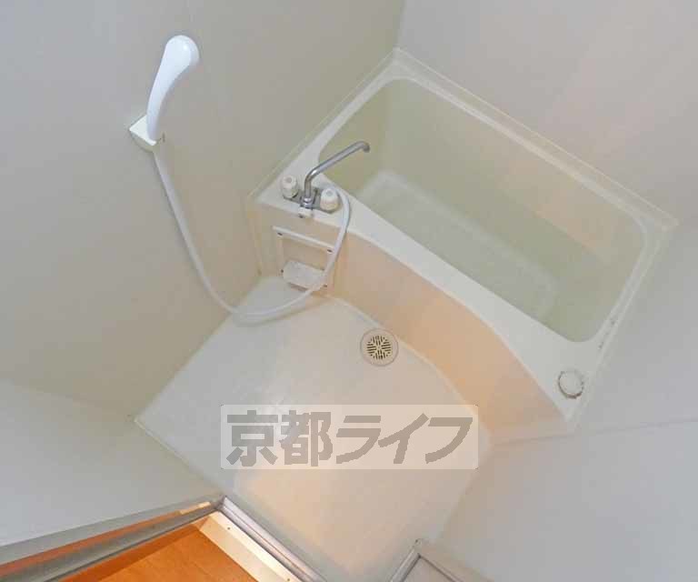 バス・シャワールーム　浴室です。