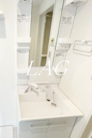 洗面設備　洗面台です。