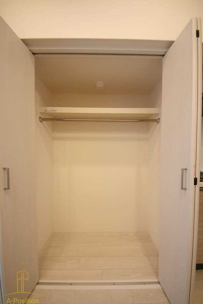 収納　シーズンフラッツ新町