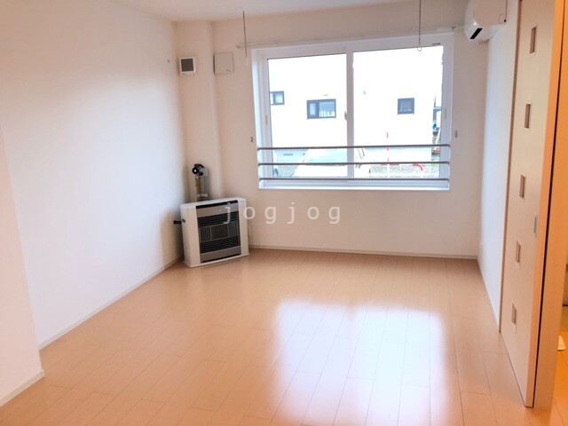 居室・リビング　類似