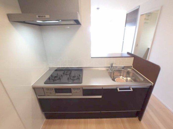 キッチン　※間取り左右反転タイプの写真になります