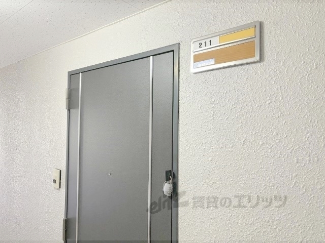 玄関　インターフォン