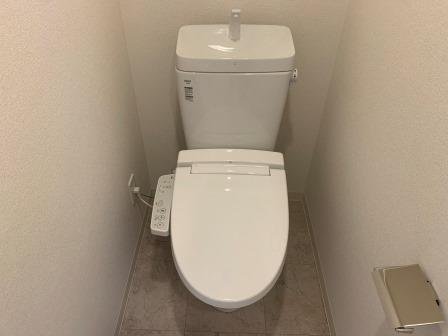 トイレ　シャワー付トイレ