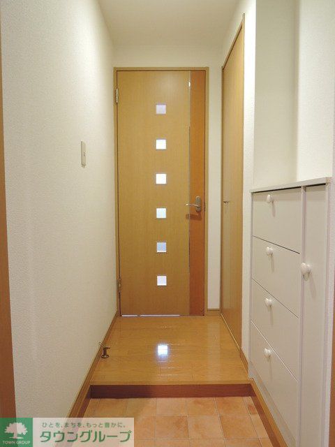 玄関　★お問い合わせはタウンハウジングまで★