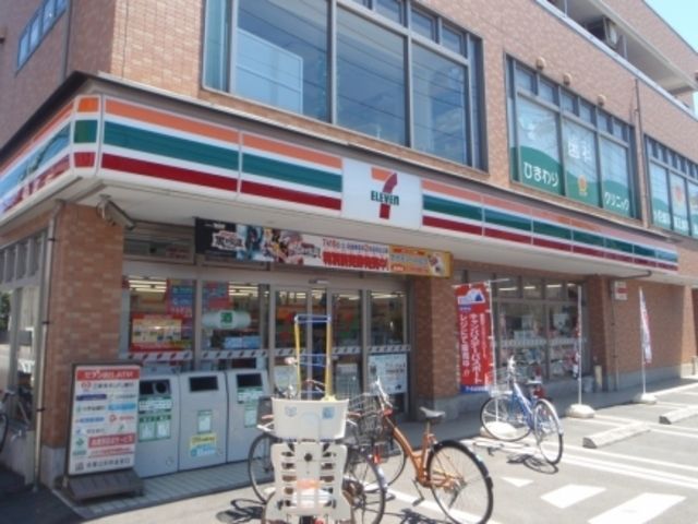コンビニ　セブンイレブン世田谷榎店（コンビニ）まで642m