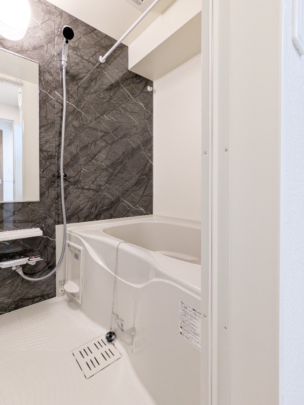 バス・シャワールーム　図面と現状に相違がある場合には現状を優先