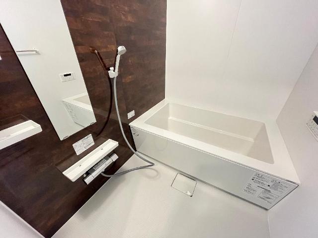 バス・シャワールーム　バス（イメージ）