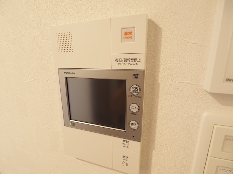 セキュリティ　TVモニタ付きで安心です。