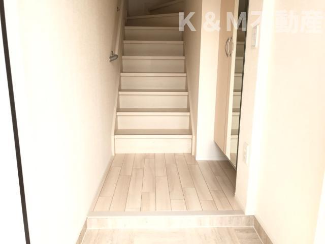 玄関　落ち着いた玄関です