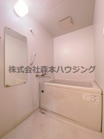 バス・シャワールーム　ゆったり過ごせるお風呂です