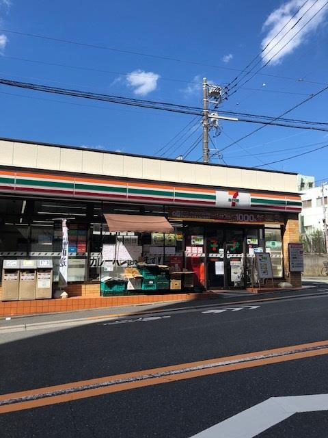 コンビニ　セブンイレブン新宿神楽坂駅西店（コンビニ）まで100m