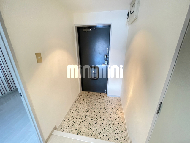 玄関　広々とした玄関です