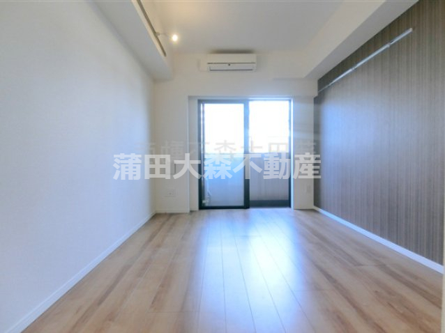 居室・リビング　洋室8.3帖