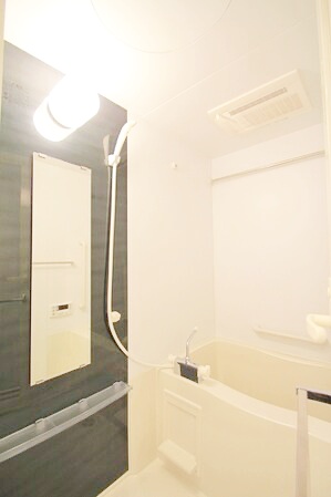バス・シャワールーム　風呂