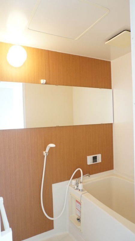 バス・シャワールーム　図面と現状に相違がある場合には現状を優先