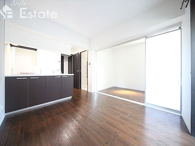 居室・リビング　内装