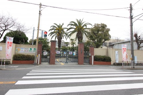 小学校　堺市立錦綾小学校（小学校）まで375m