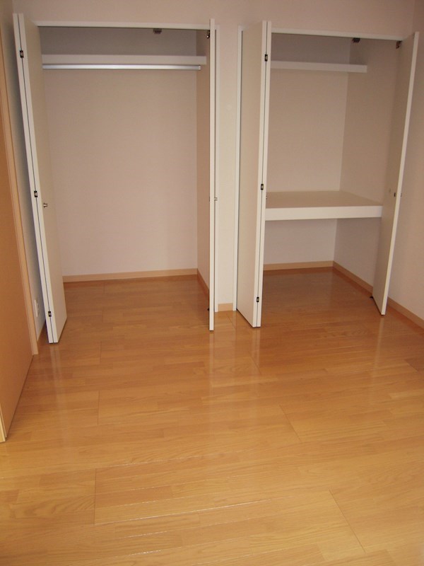 収納　お荷物の多い方でも安心のクローゼット付き♪