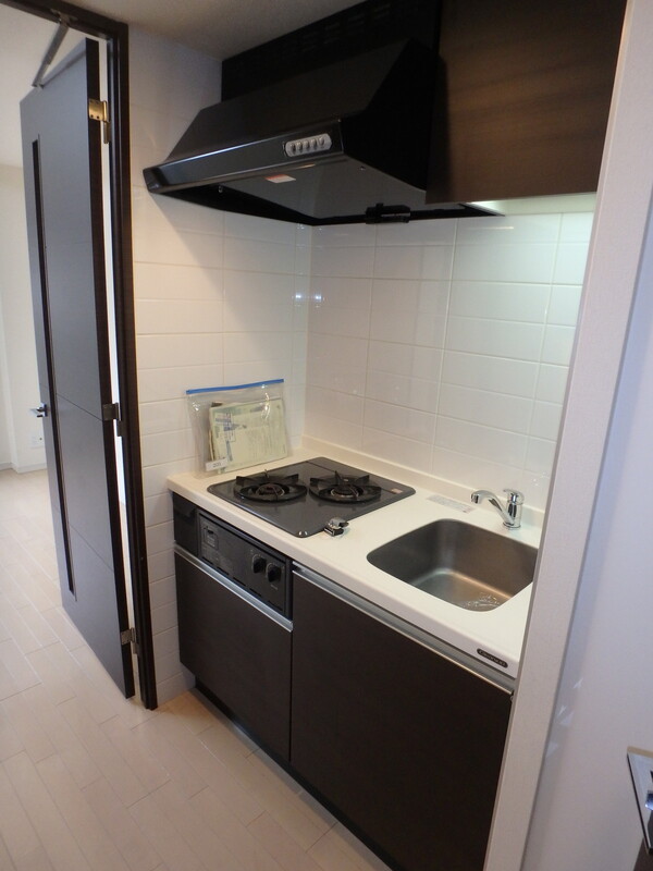キッチン　プロシード大阪ＷＥＳＴアドリア　2口ガスシステムキッチン