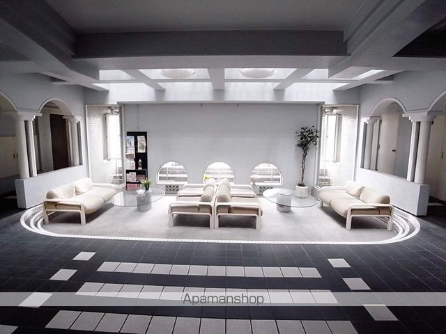 ロビー　ロビー