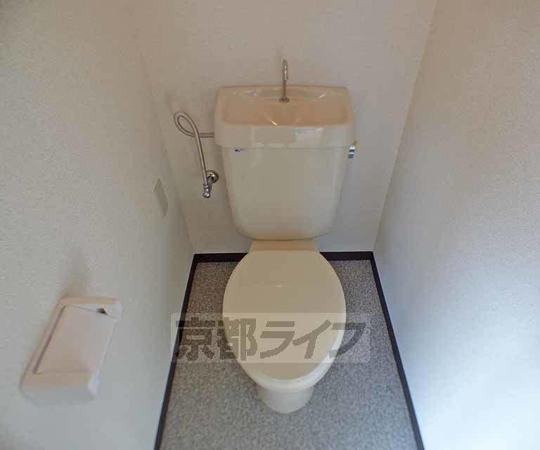 トイレ　清潔感のあるトイレです。