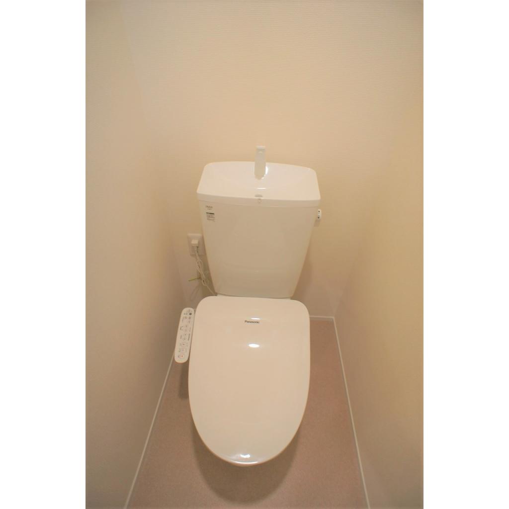 トイレ　シンプルで使いやすいトイレです