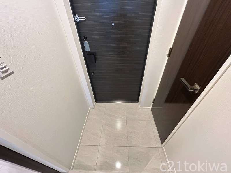 玄関　玄関広々