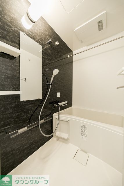 バス・シャワールーム　※写真は同タイプ住戸です。