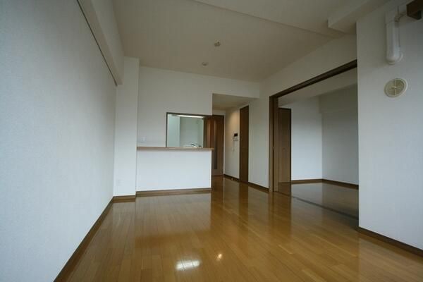 居室・リビング　（別タイプ参考写真）　アゼリアヒルハイツ　北区王子4