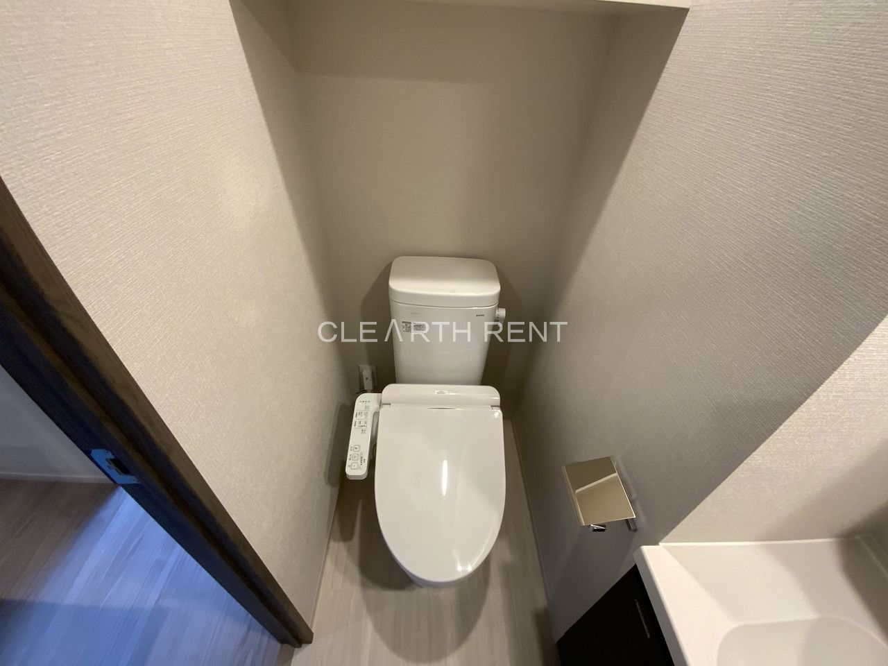 トイレ　温水洗浄便座付きトイレ