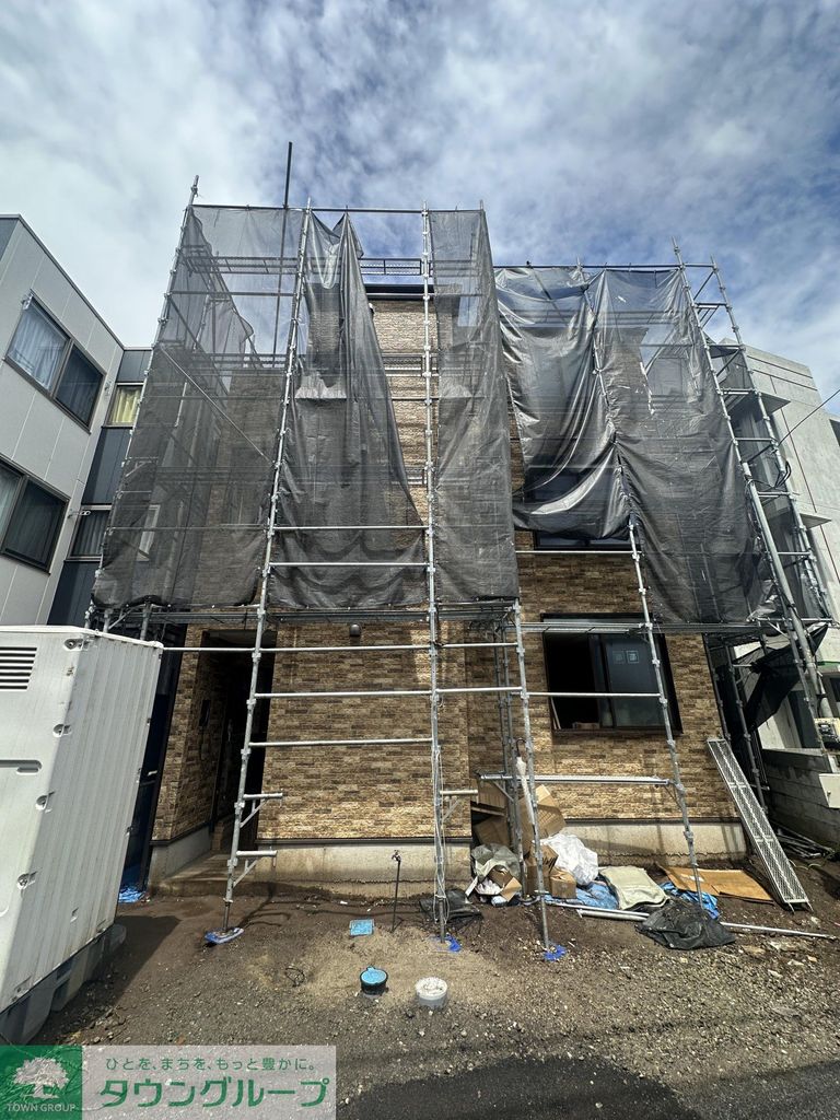 建物外観　※パース