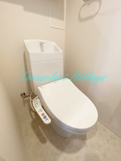 トイレ　清潔感のあるトイレです