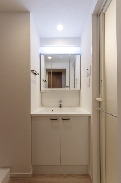 洗面設備　※写真は同タイプ住戸です。
