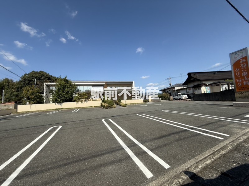 病院　みねこ皮ふ科クリニック（病院）まで900m