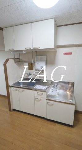 キッチン　キッチンです。