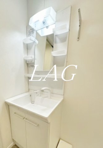 洗面設備　独立洗面台です。