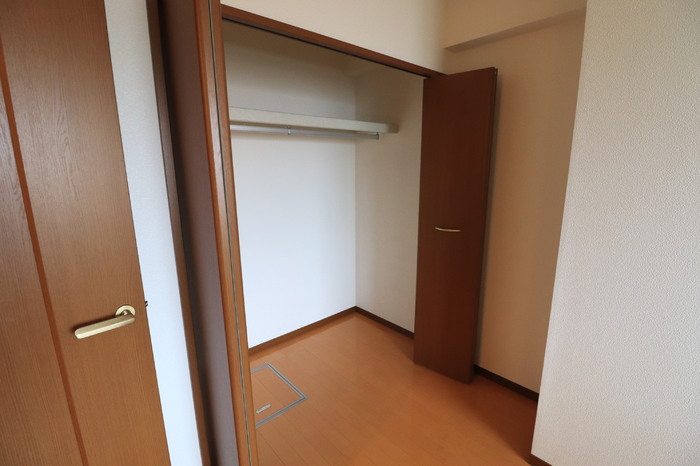 収納　☆4.9帖洋室にあるクローゼット☆