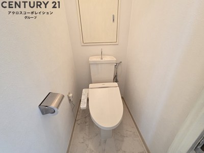トイレ　ウォシュレット付きのトイレです♪