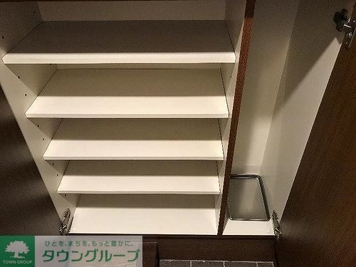 エントランス　エントランス外観
