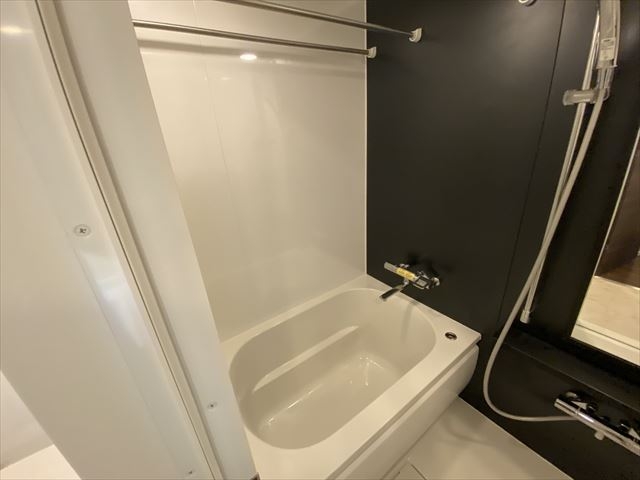 バス・シャワールーム　バス※別部屋参考写真