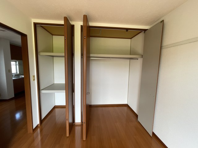 収納　クローゼット
