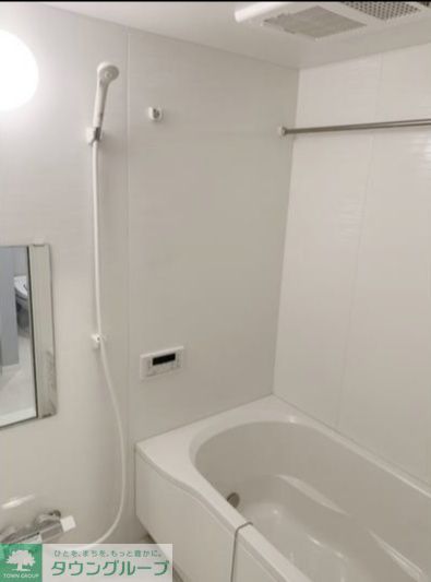バス・シャワールーム　※他号室参考写真