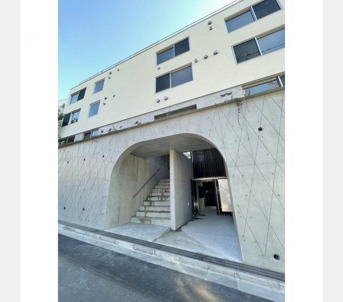建物外観　エントランス