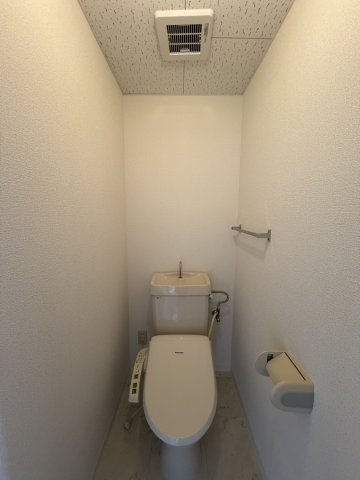 サンパティーク桜木IIIのトイレ写真