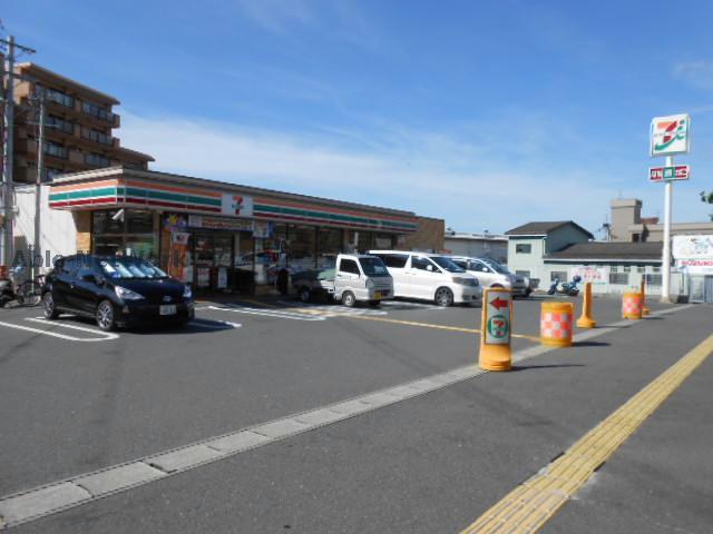 コンビニ　セブンイレブン河内長野楠町西店（コンビニ）まで164m