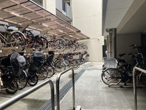 その他共有部分　自転車置き場　※2026年06月の写真
