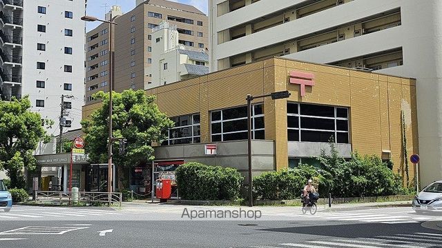 郵便局　横浜中郵便局（郵便局）まで61m