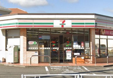 コンビニ　セブン-イレブン 横浜西谷町店（コンビニ）まで521m