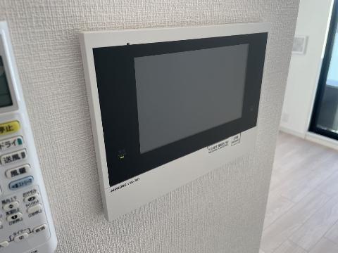 セキュリティ　カメラ付インターホン（イメージ）