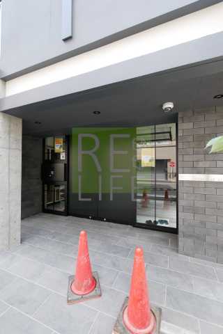 エントランス　リライフ浅草店
